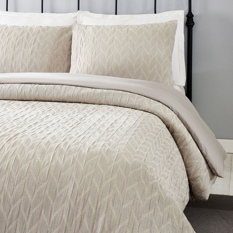 Laurel and Mayfair 100 Cotton Matelasse Duvet Cover Set Wayfair Canada